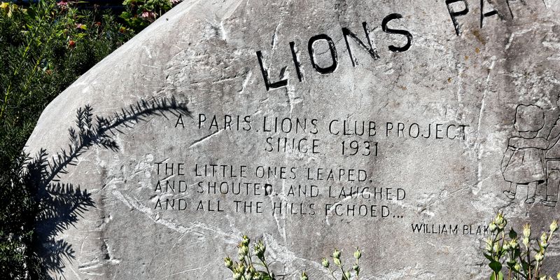 Entrance to Lion's Park
